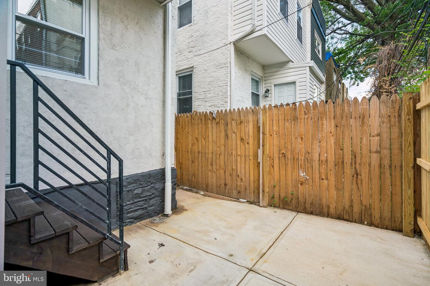 4913 Chancellor St Property Photo 12