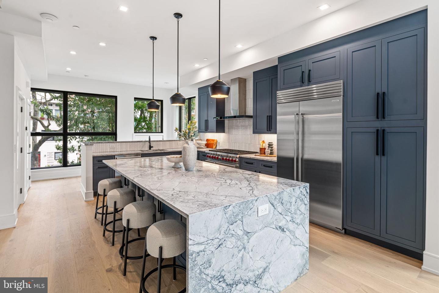 2316 Sansom St Property Photo 3