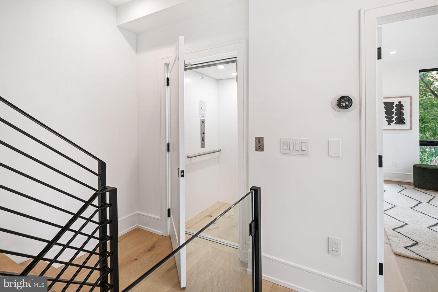 2316 Sansom St Property Photo 13