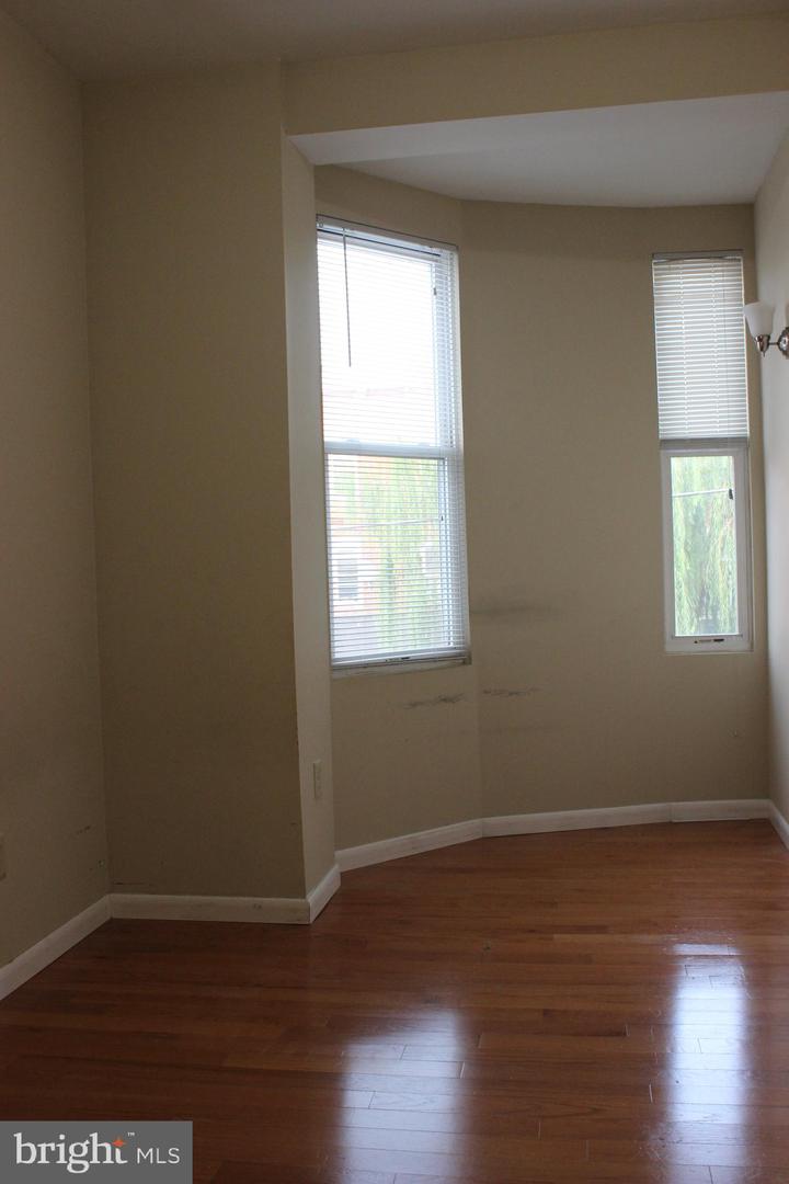 436 N 32nd St #2 Property Photo 9