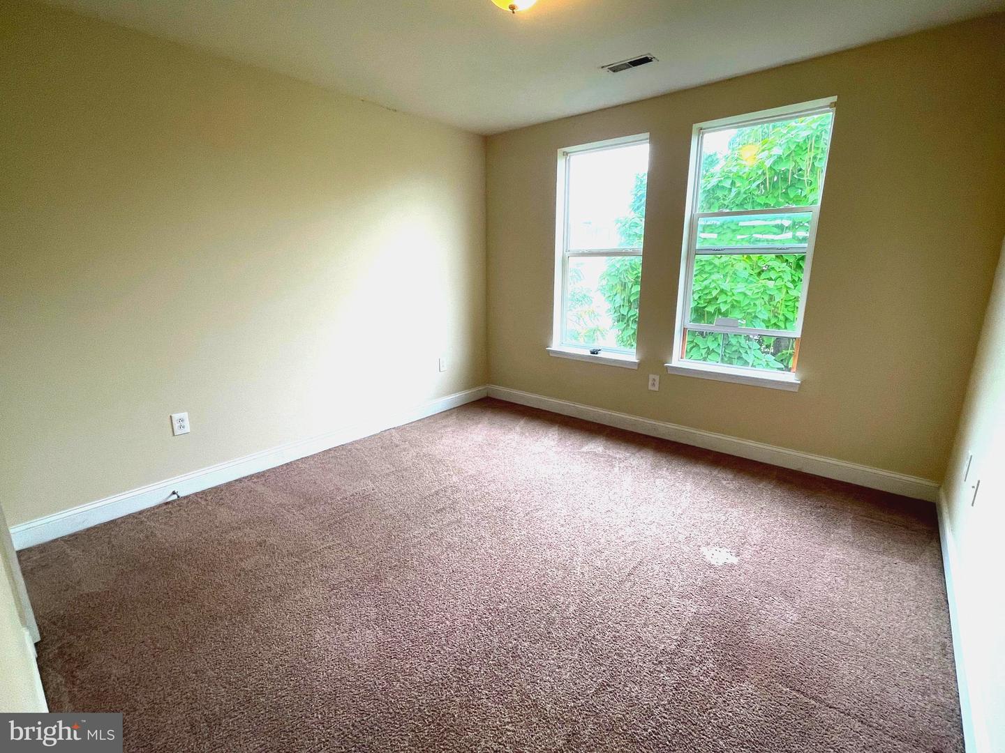 1934 N Gratz St #unit B Property Photo 2
