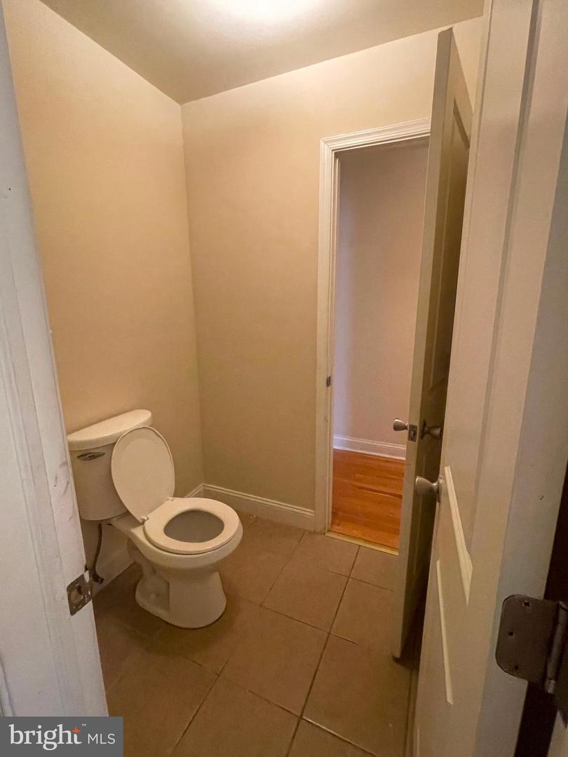 1934 N Gratz St #unit B Property Photo 5