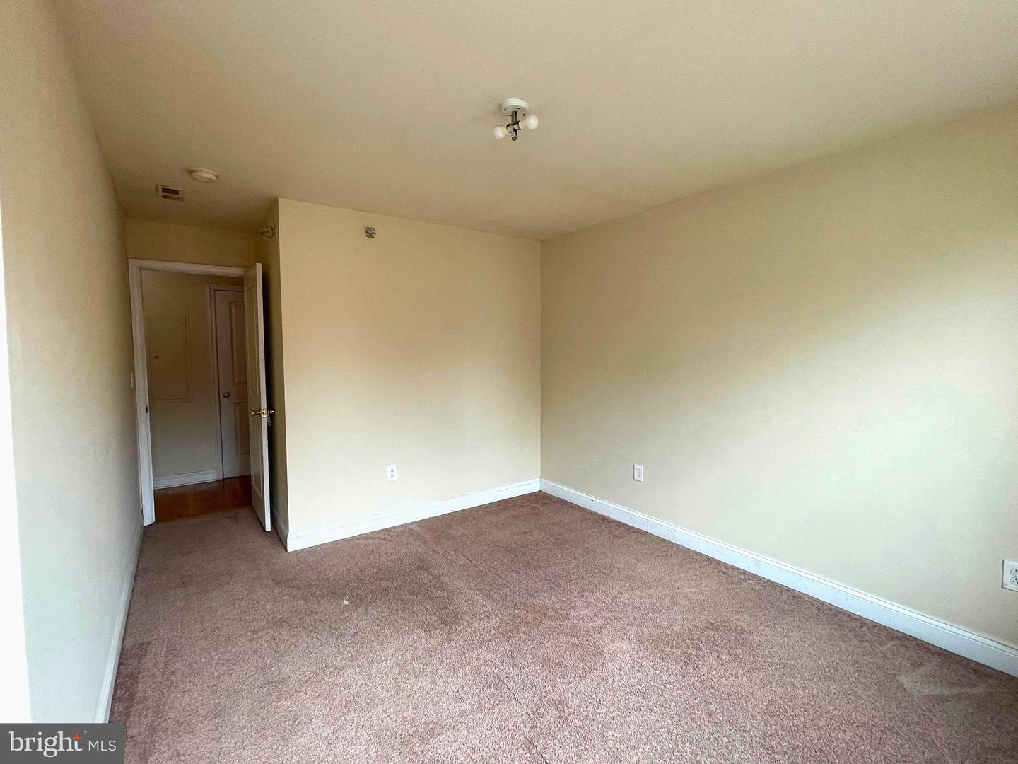 1934 N Gratz St #unit B Property Photo 9