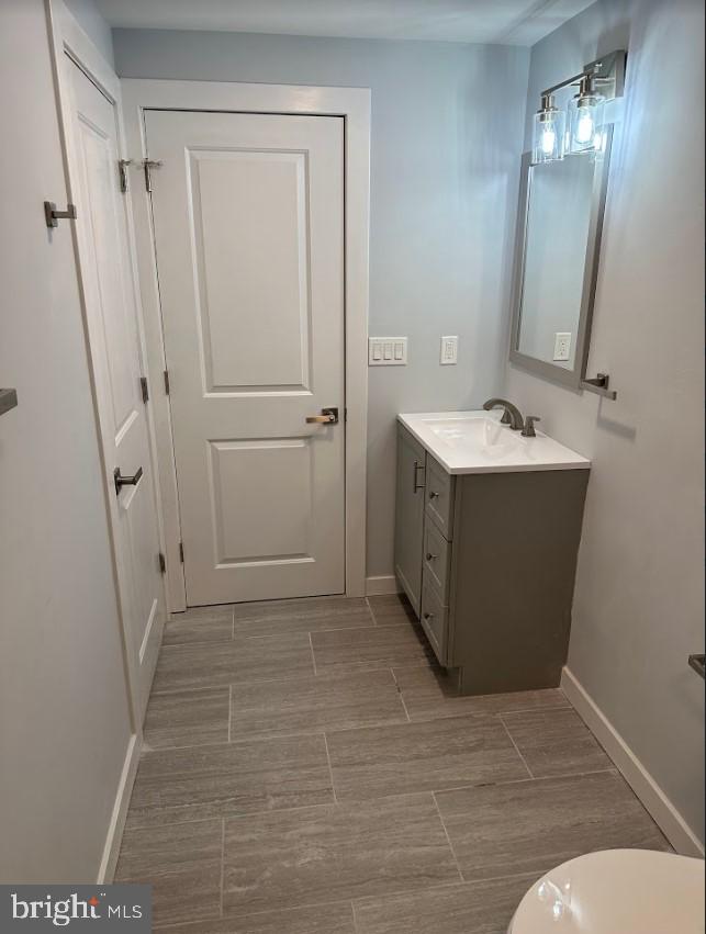 7028 Ridge Ave #2 Property Photo 10