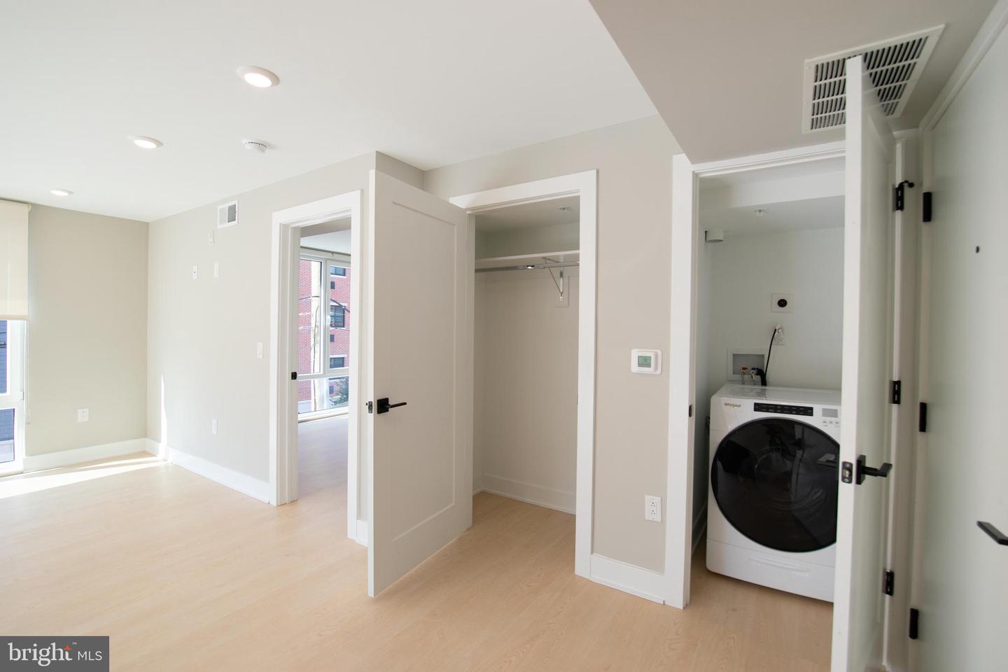 6604 Ridge Ave #300 Property Photo 5