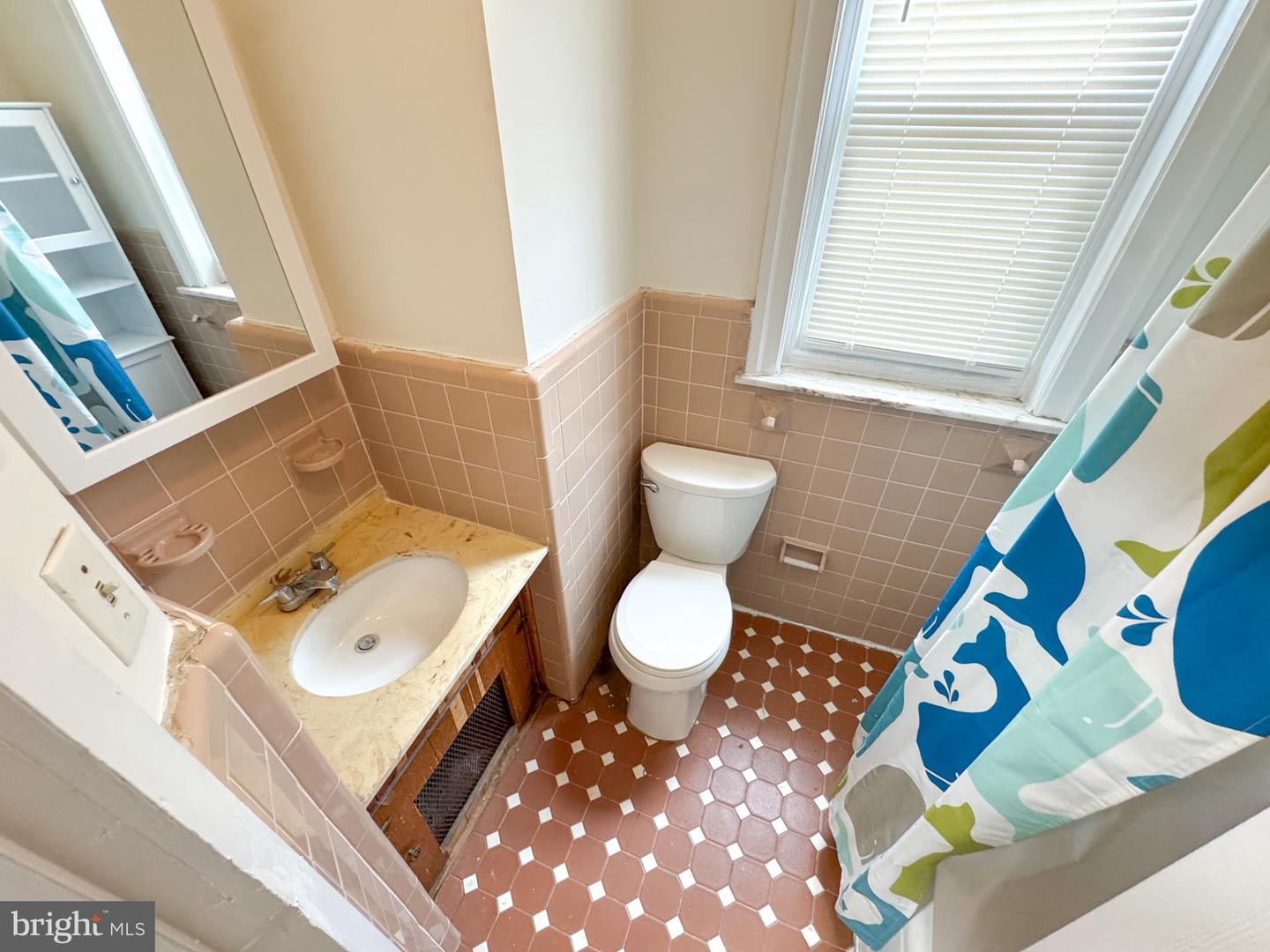 2082 Albright St Property Photo 8