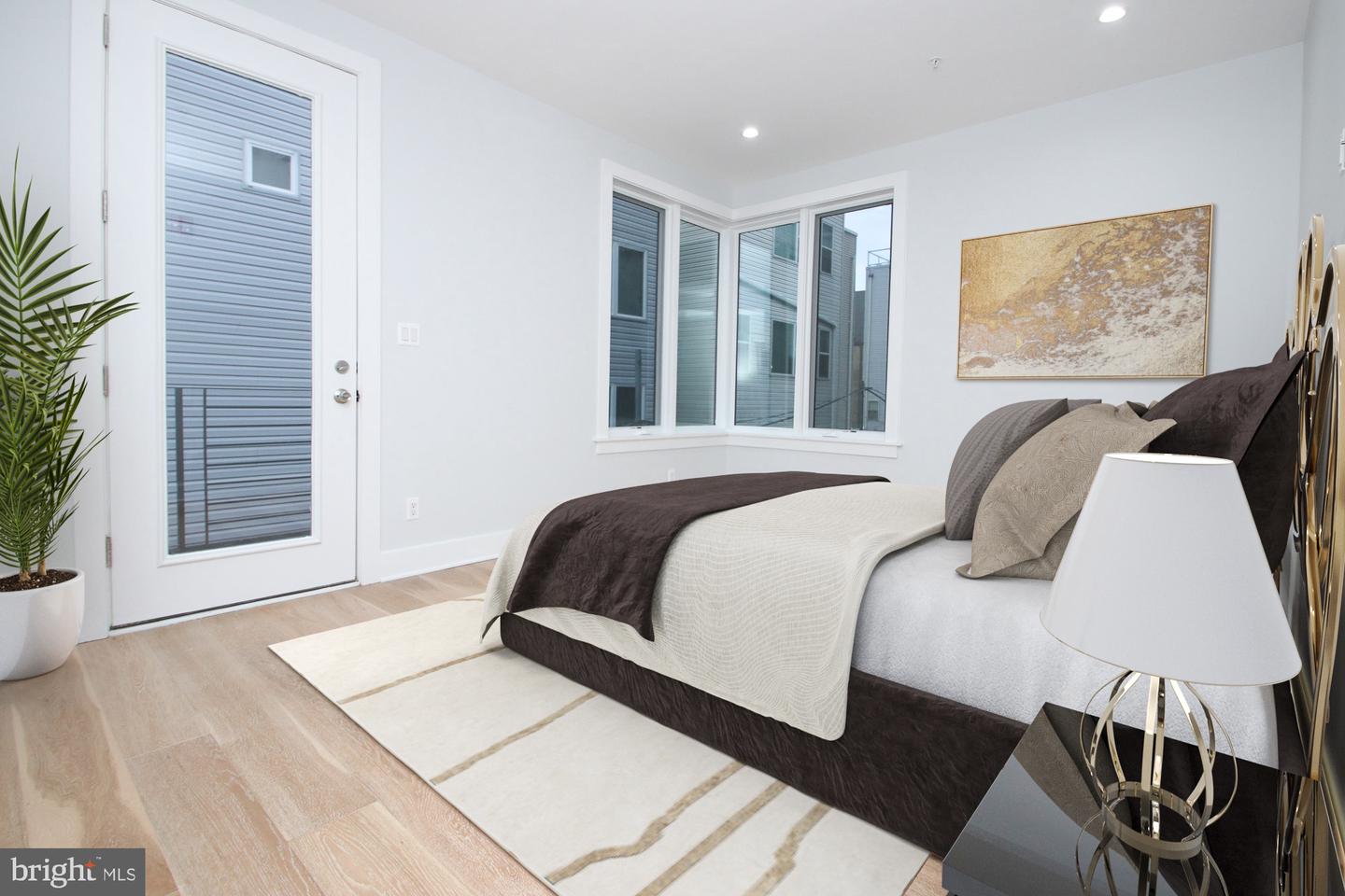 810 N Uber St #3 Property Photo 11