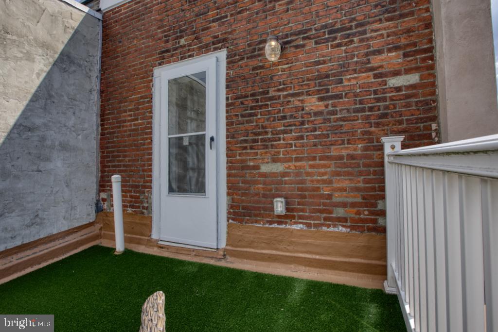 357 Reno St Property Photo 18