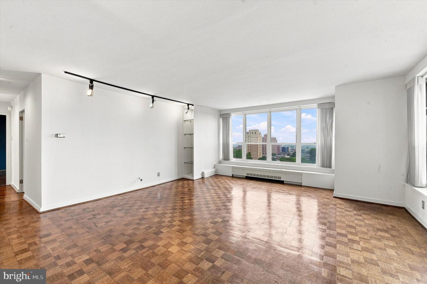 224-30 W Rittenhouse Sq #1410 Property Photo 17