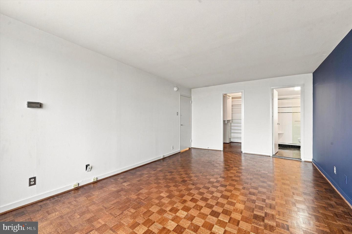 224-30 W Rittenhouse Sq #1410 Property Photo 29