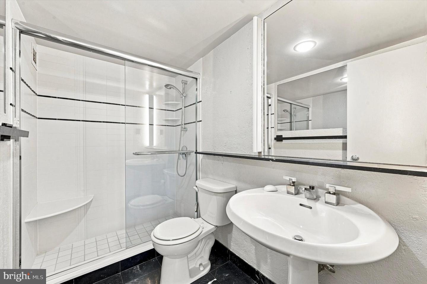 224-30 W Rittenhouse Sq #1410 Property Photo 31