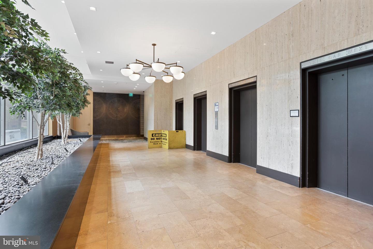 224-30 W Rittenhouse Sq #1410 Property Photo 36