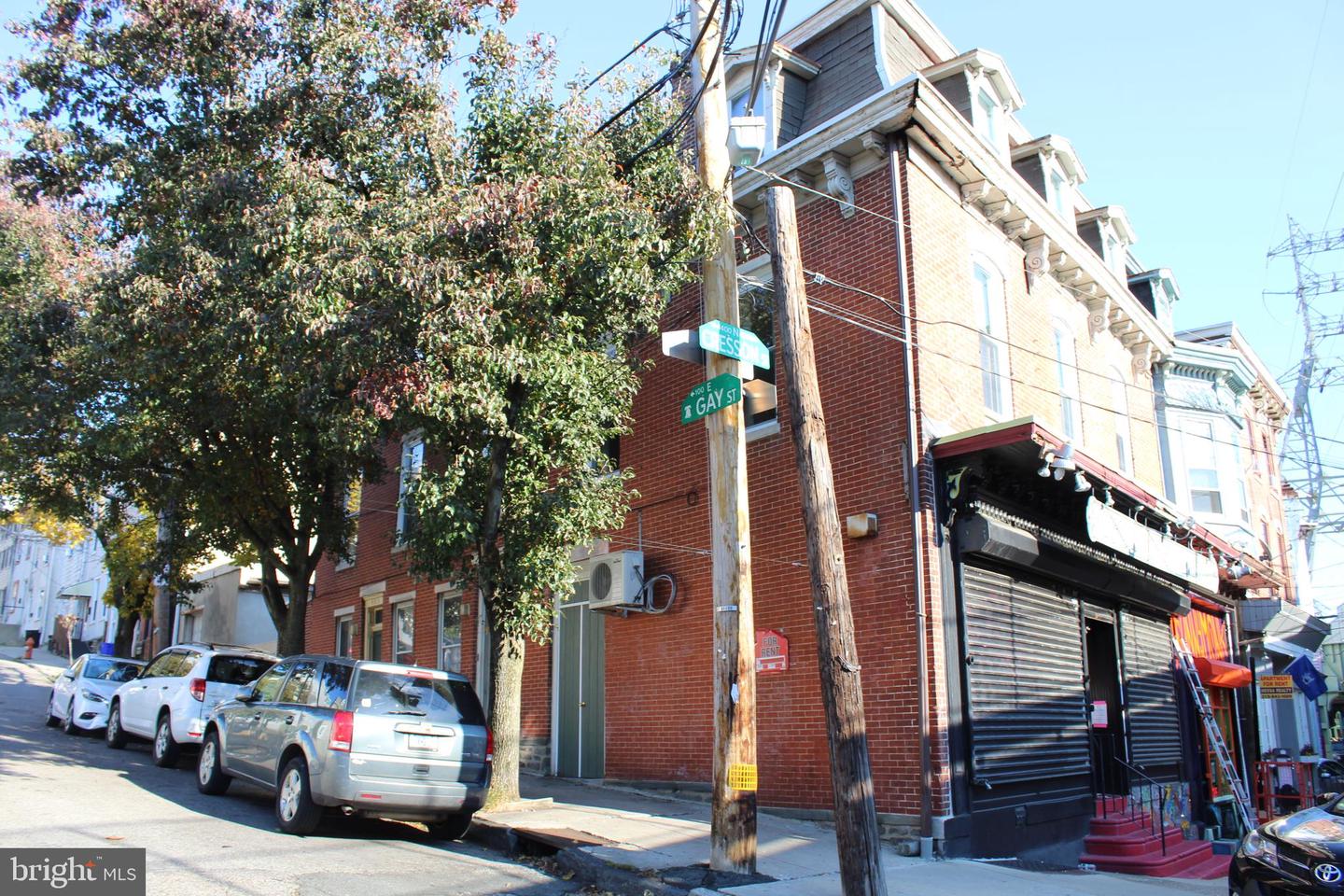 4373 CRESSON ST #3 Property Photo 1