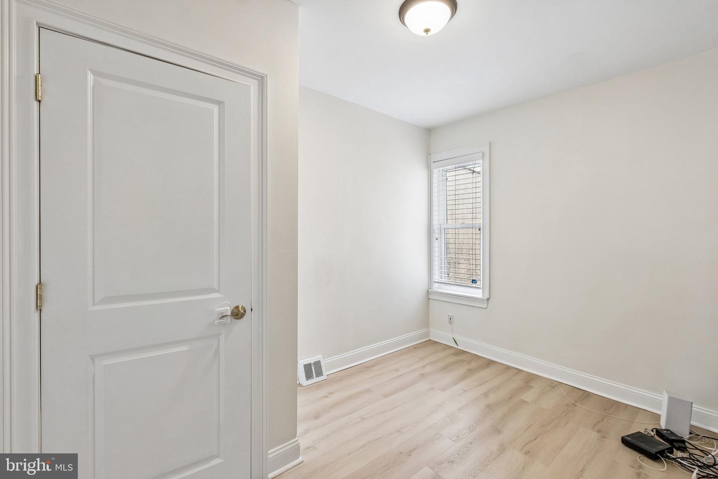 541 Sigel St Property Photo 20