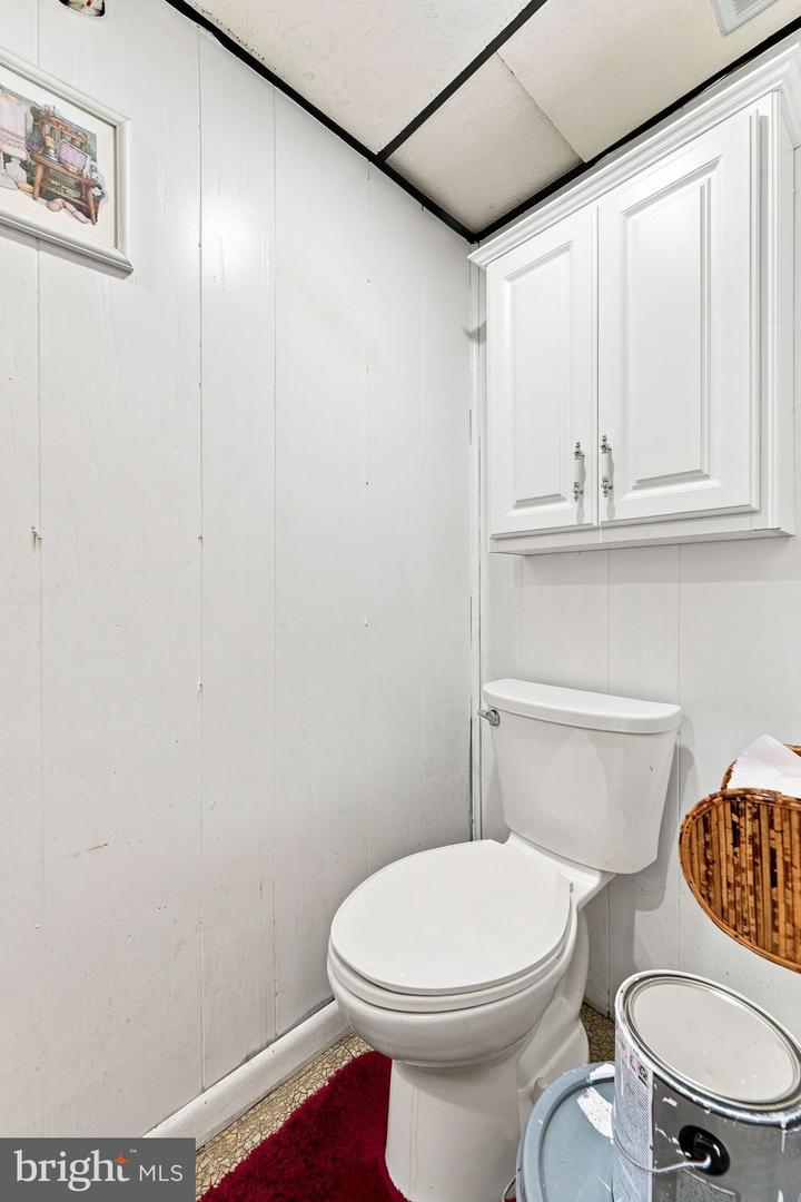 7708 Brous Ave Property Photo 26
