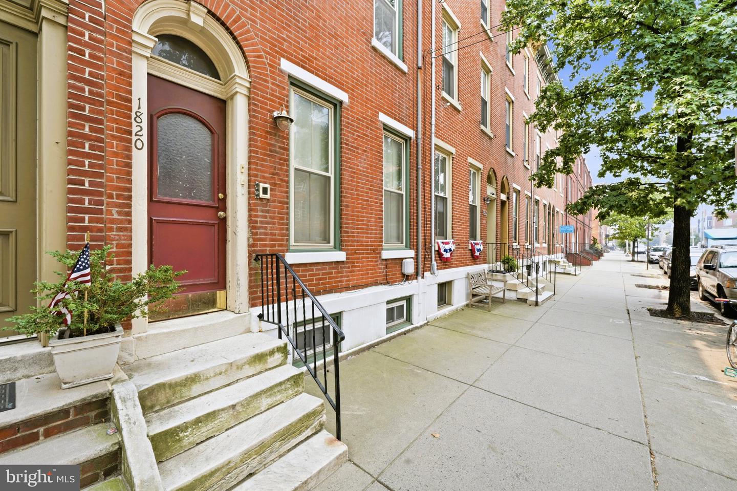 1820 Fairmount Ave Property Photo 3