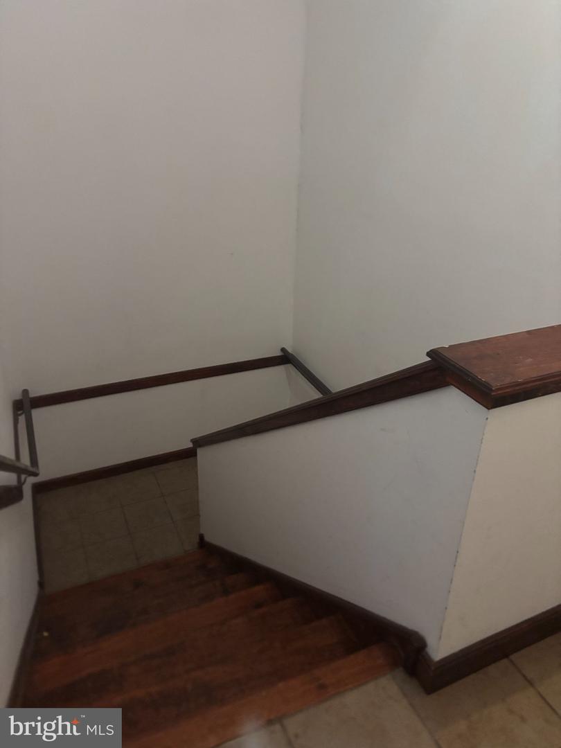 1824 W Diamond St #3rd Floor Property Photo 21