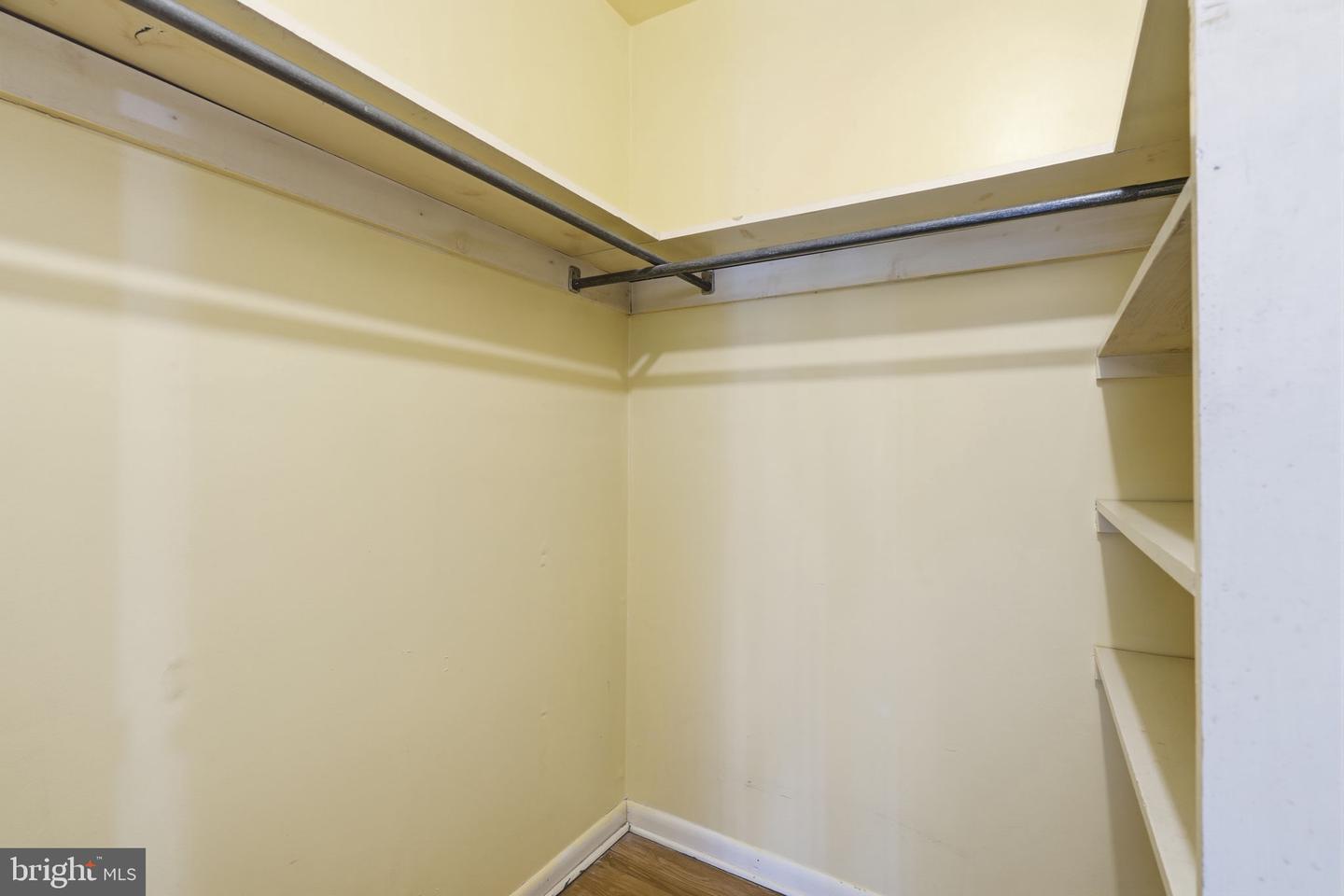 362 Tomlinson Ter Property Photo 18