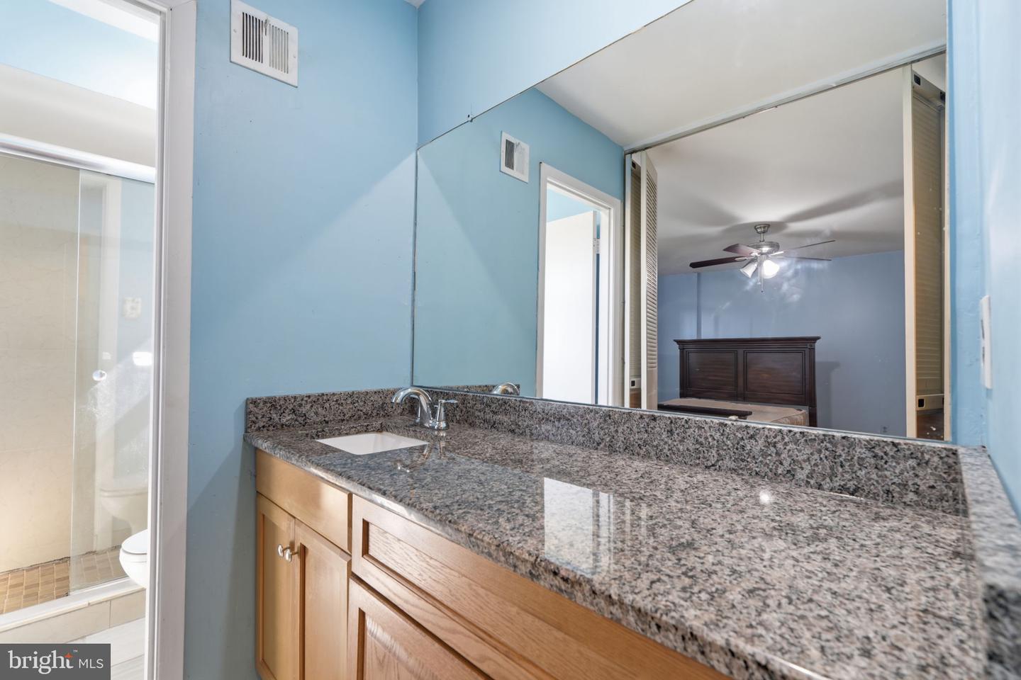 362 Tomlinson Ter Property Photo 19
