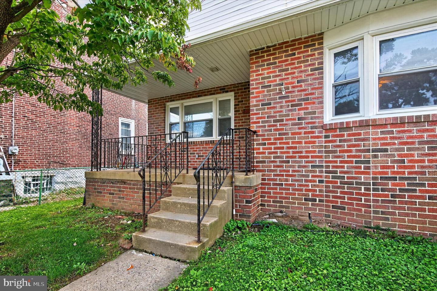 534 Benner St #a Property Photo 4