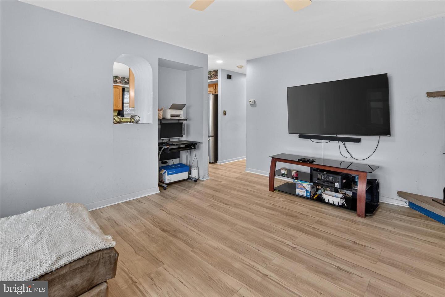 534 Benner St #a Property Photo 10