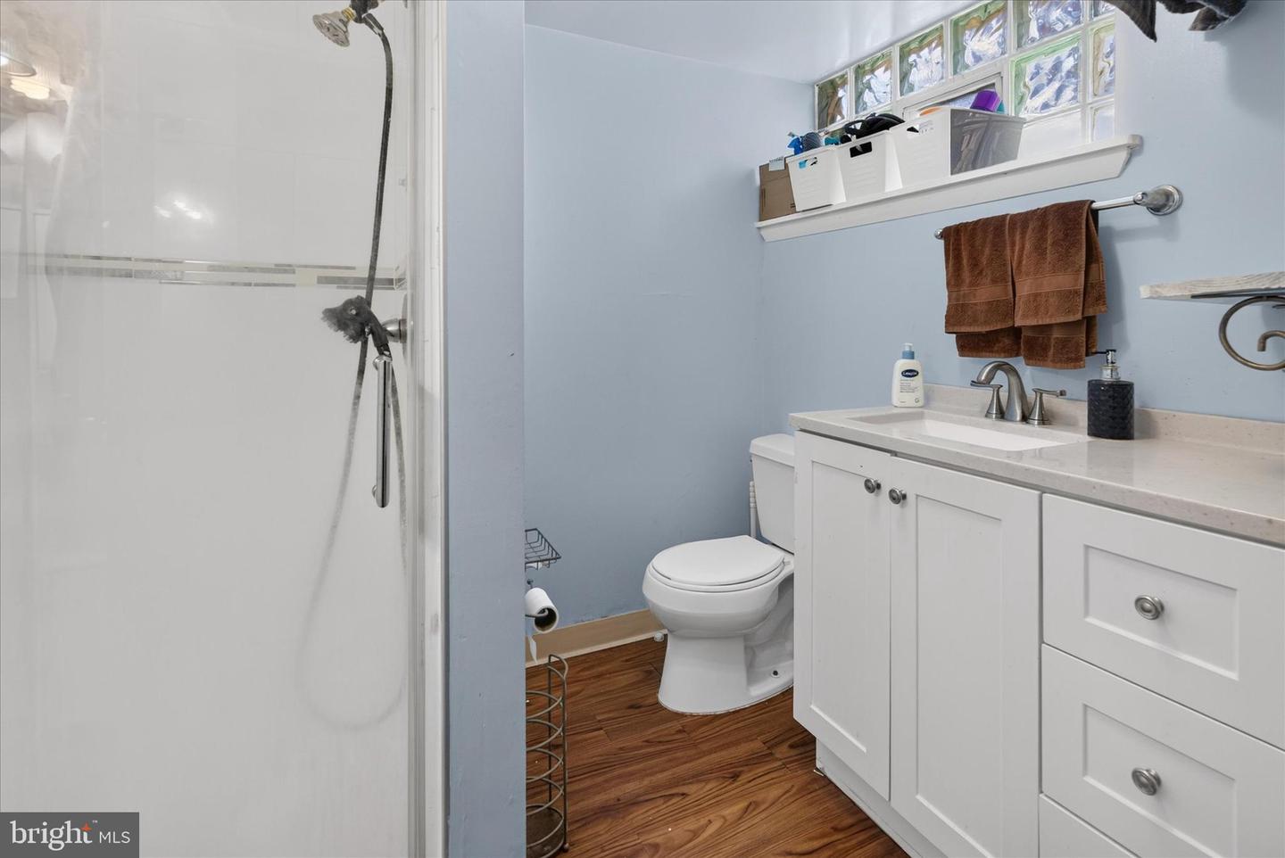 534 Benner St #a Property Photo 26