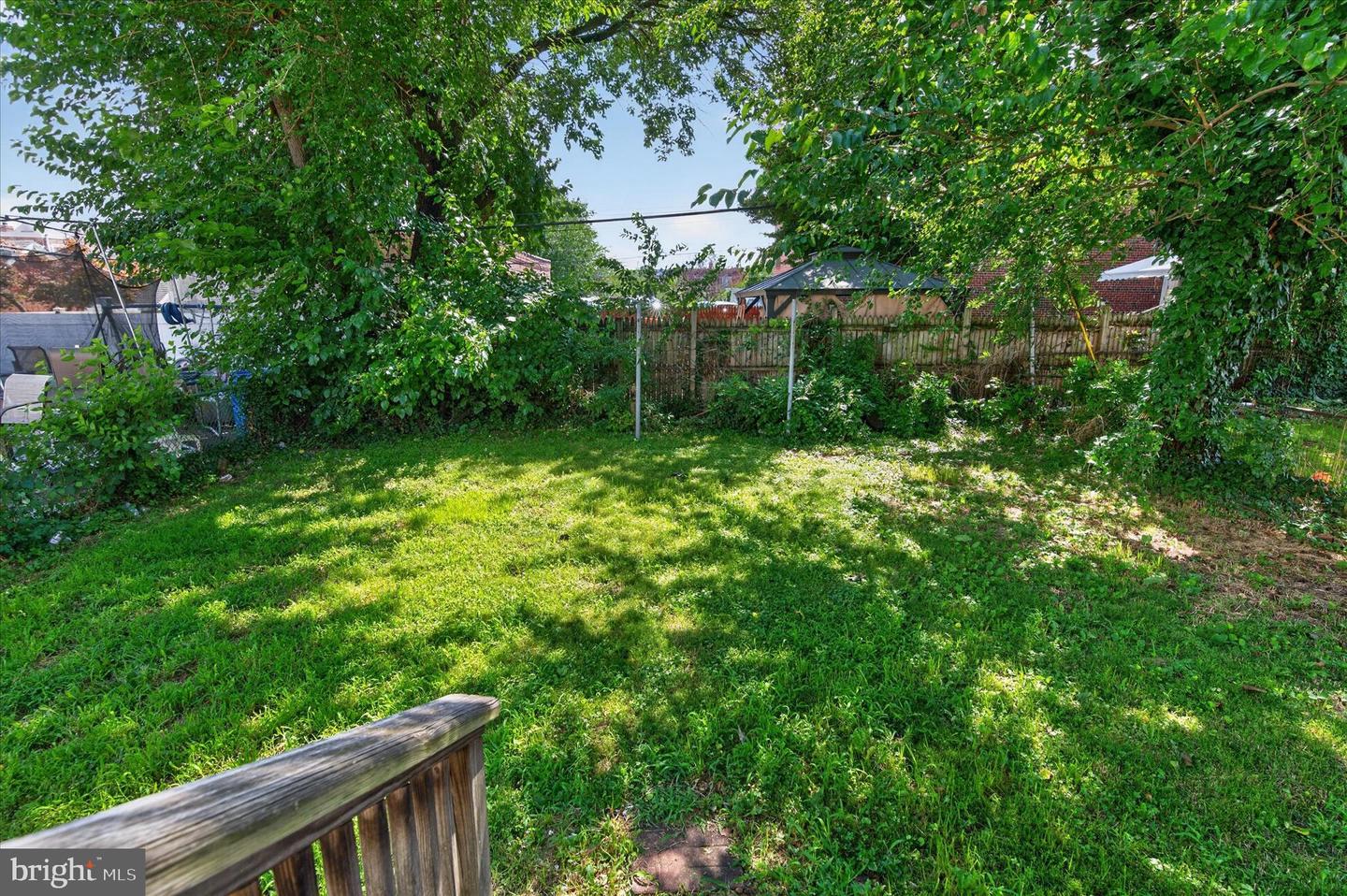 534 Benner St #a Property Photo 31