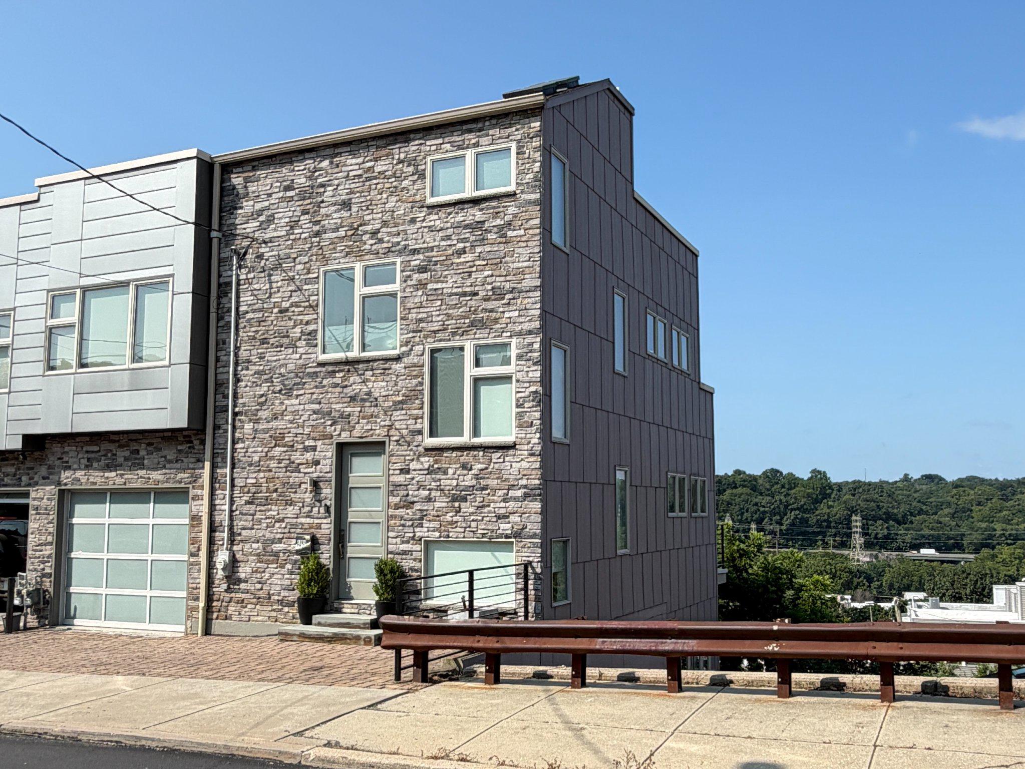 4084 Manayunk Ave Property Photo 2