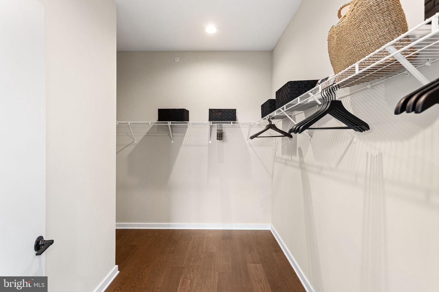 3031 Bridgeview Walk Property Photo 27