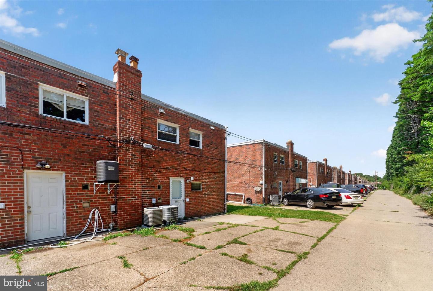 2261 Strahle St #1st Fl Property Photo 19