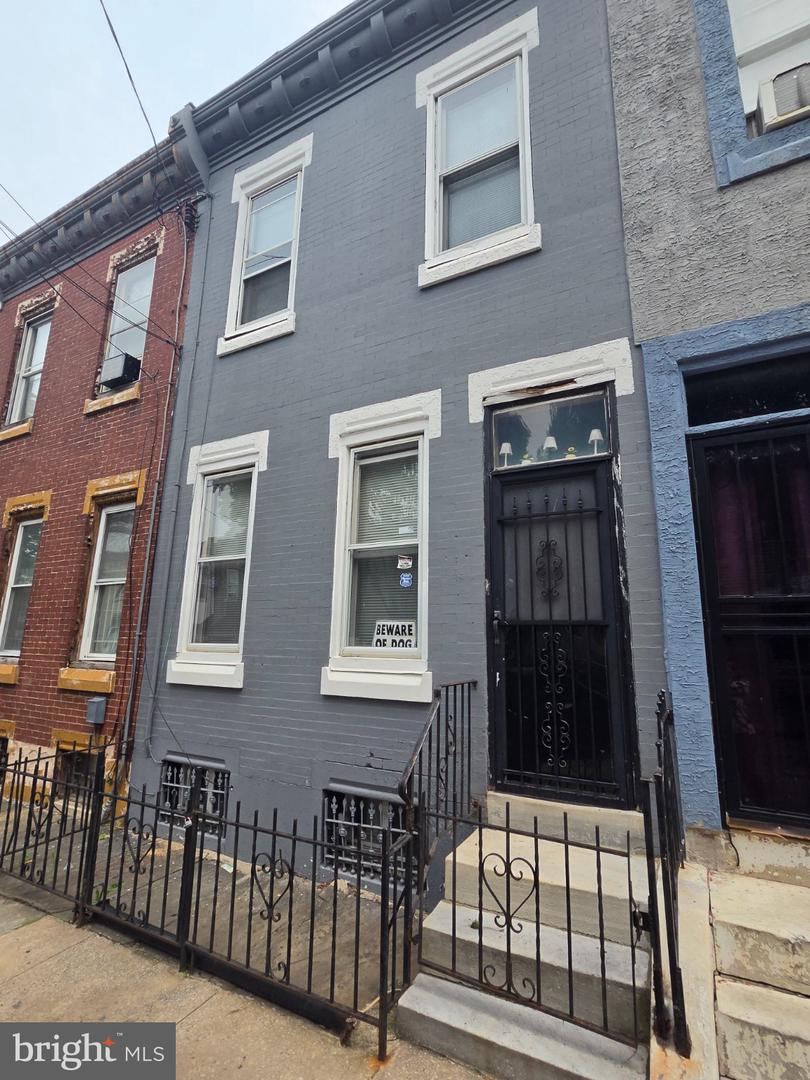 3049 N Lawrence St Property Photo 1