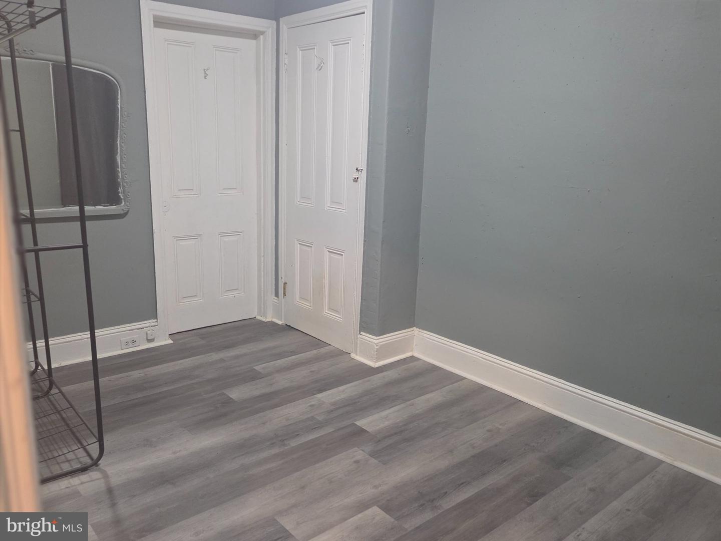 3049 N Lawrence St Property Photo 11