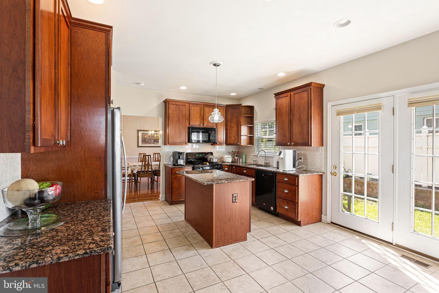 12046 Sewell Rd Property Photo 11