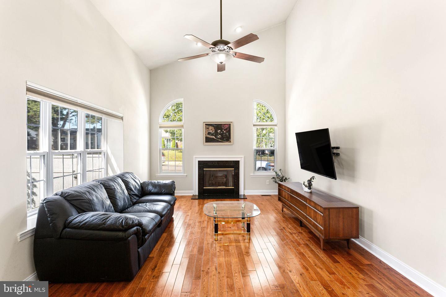 12046 Sewell Rd Property Photo 17