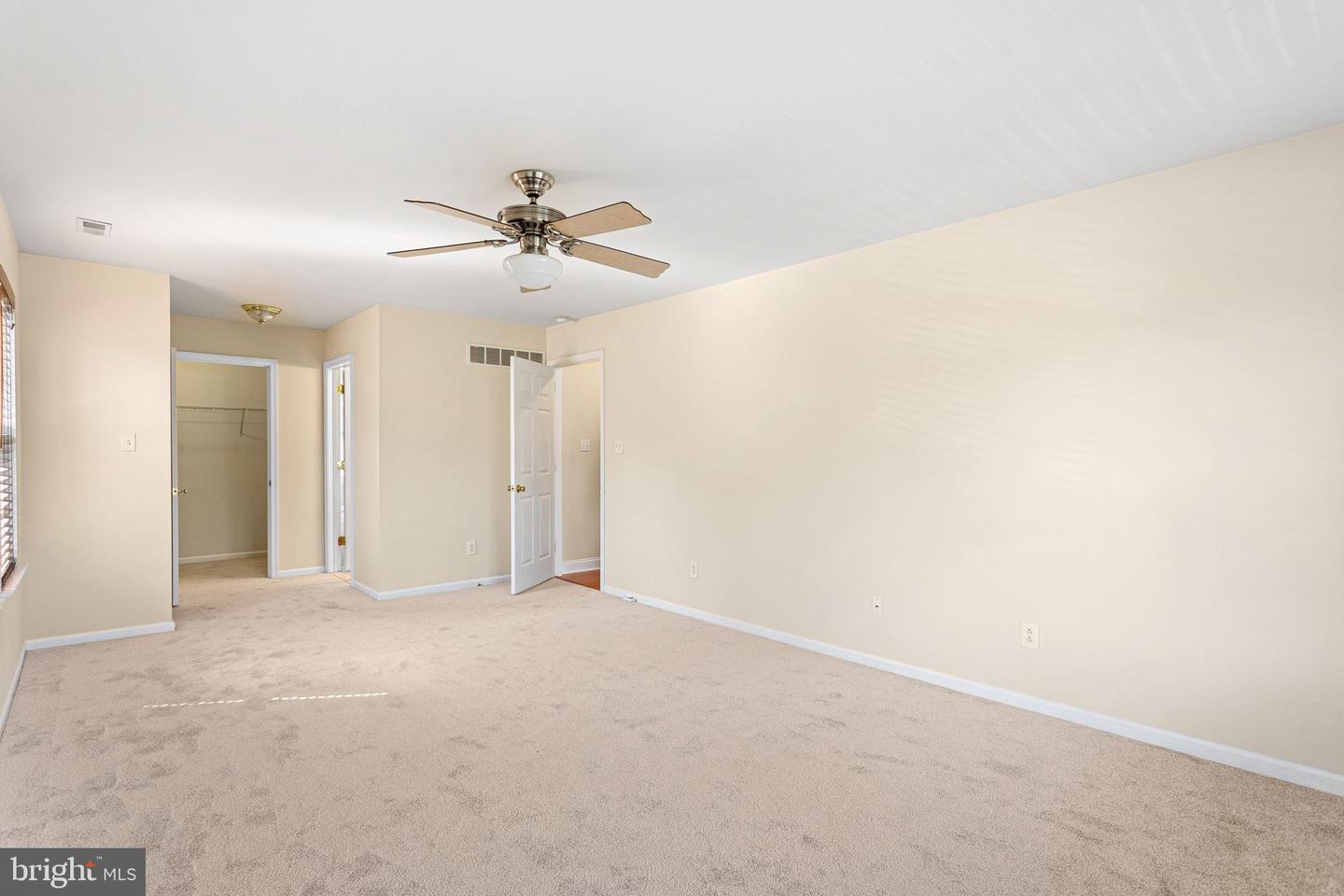 12046 Sewell Rd Property Photo 29