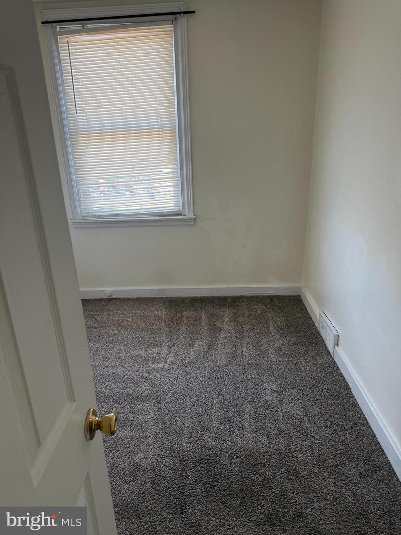 4103 I St Property Photo 8
