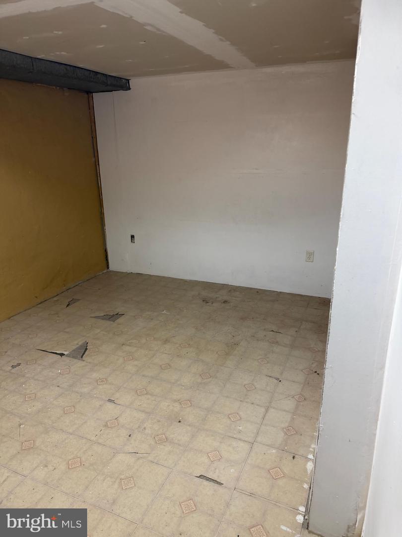 4103 I St Property Photo 13