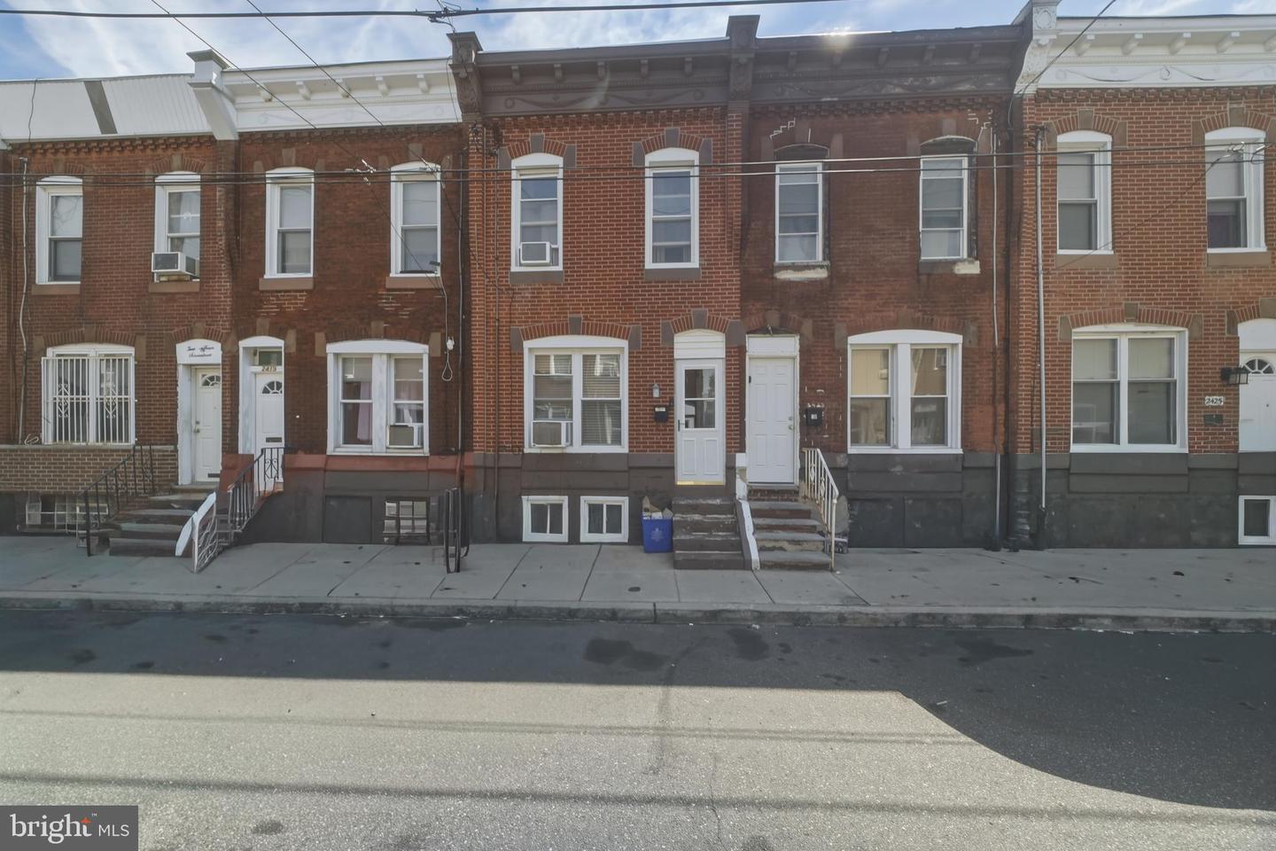 2421 S Fairhill St Property Photo 1