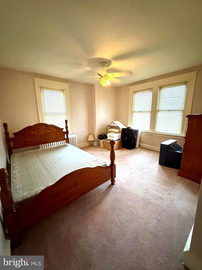 4314 Disston St Property Photo 13