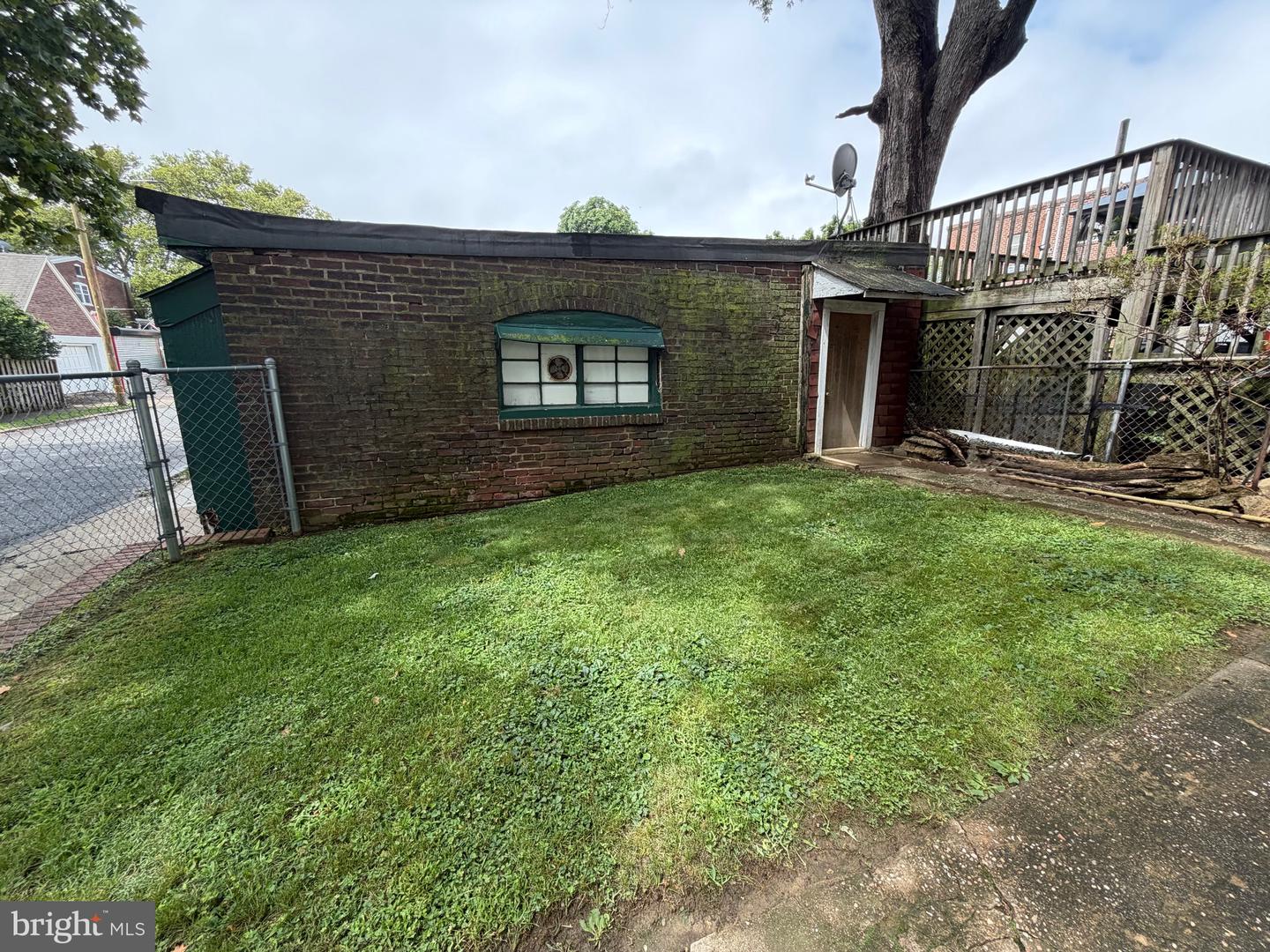 4314 Disston St Property Photo 25