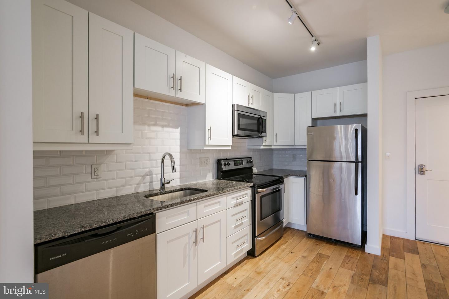 224 Church St #unit 209 Property Photo 2
