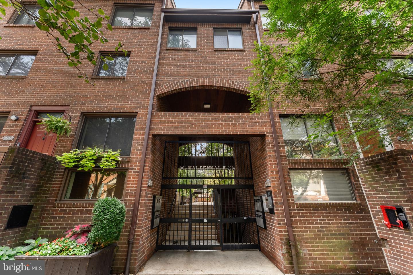 2034 Arch St #klw Property Photo 26