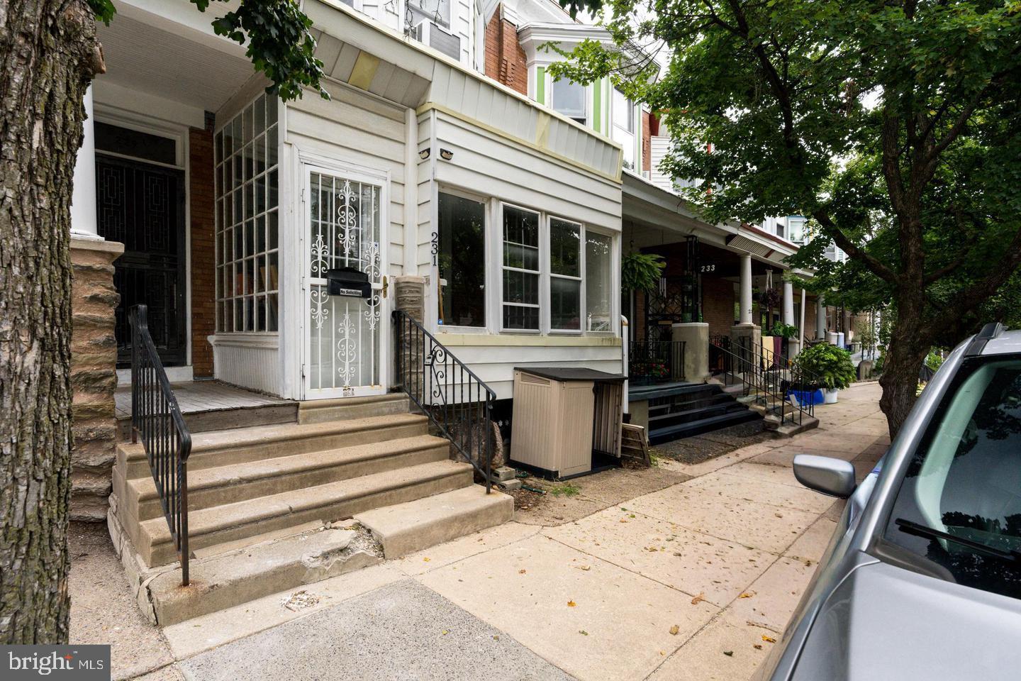 231 E Sydney St Property Photo 20