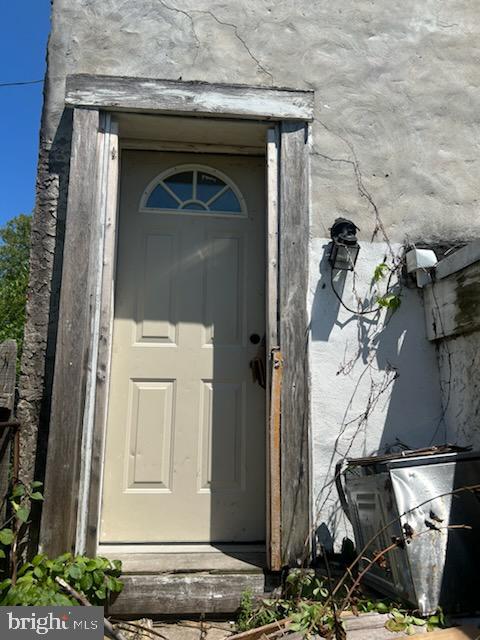 938 N 51st St Property Photo 6