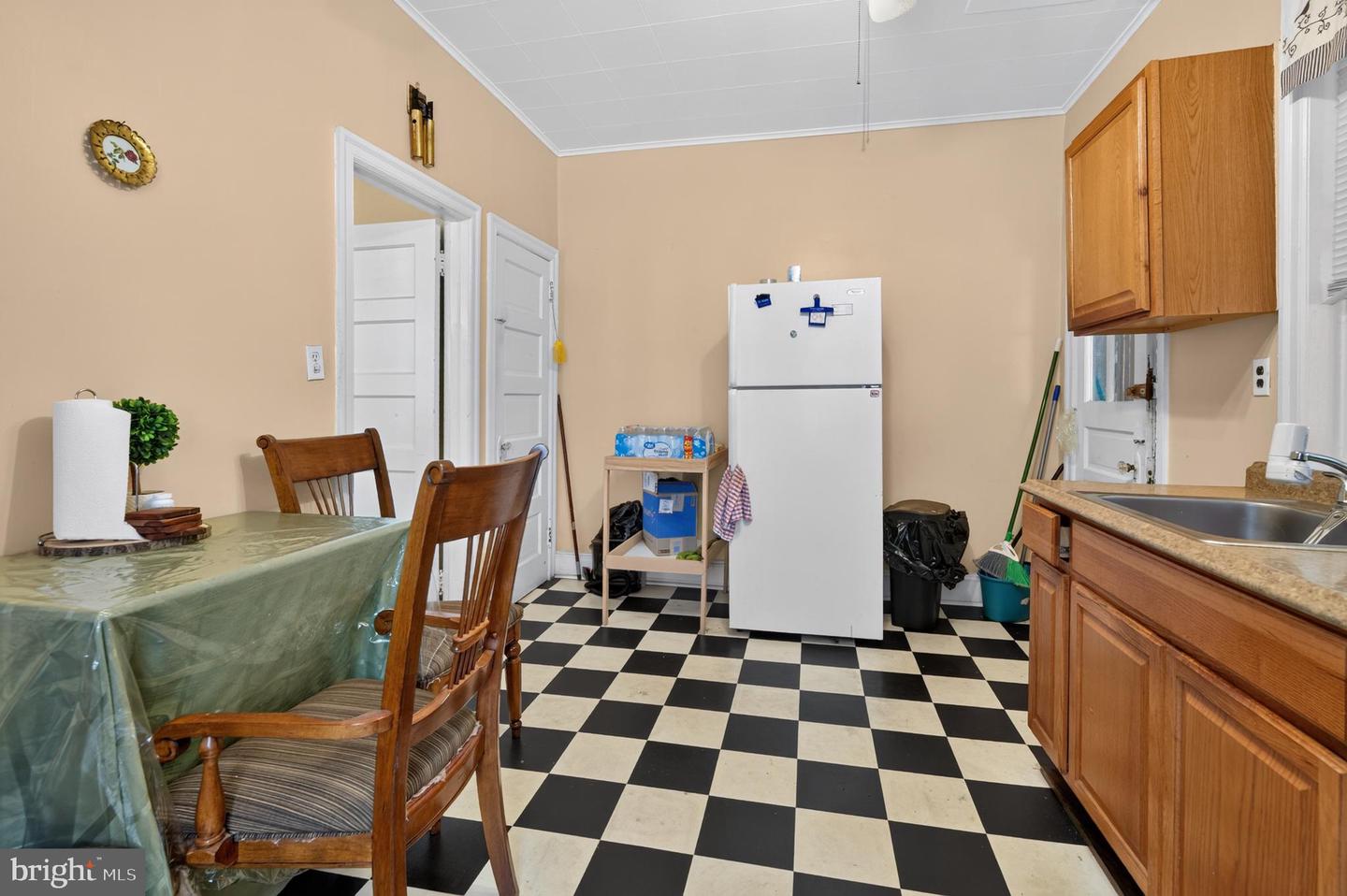709 W Wingohocking St Property Photo 15