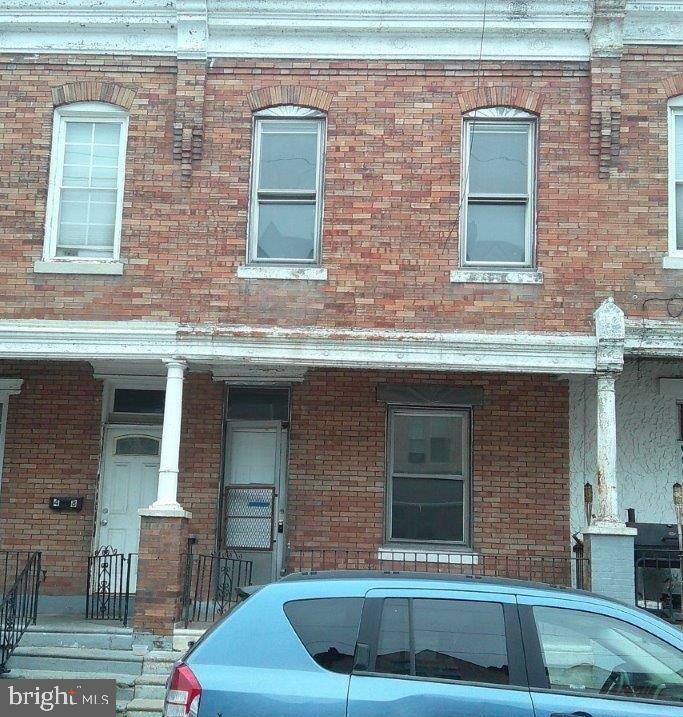 50 N FARSON ST Property Photo 1