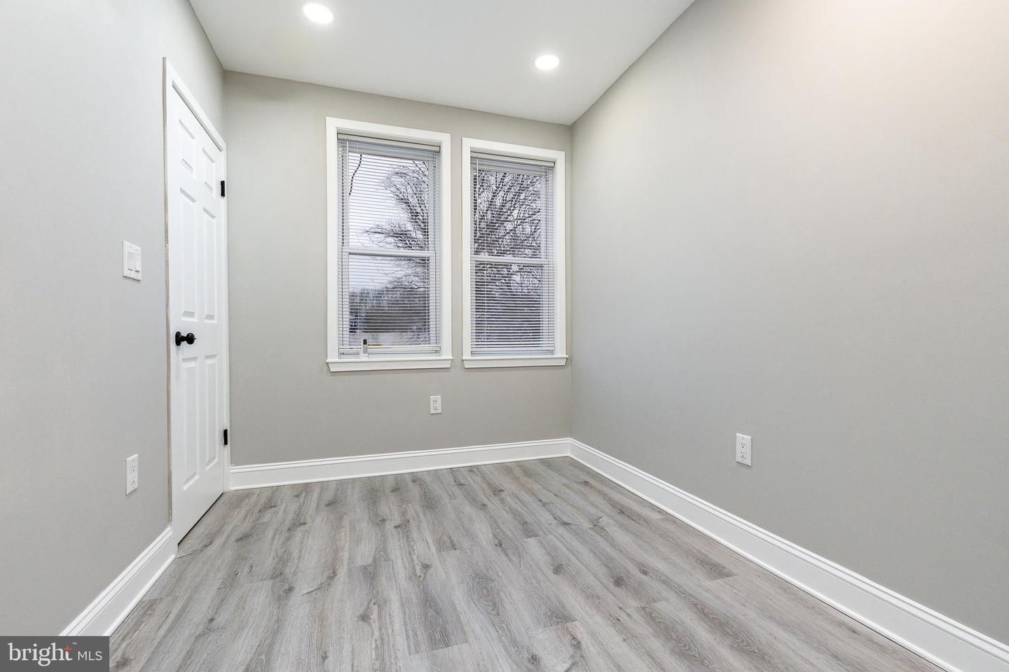 5208 Glenloch St Property Photo 15