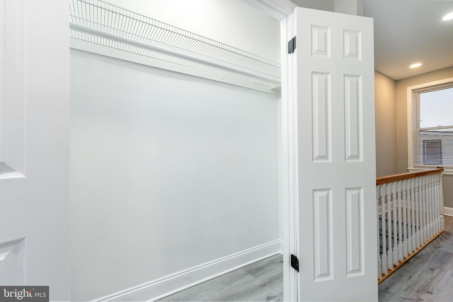 5208 Glenloch St Property Photo 24