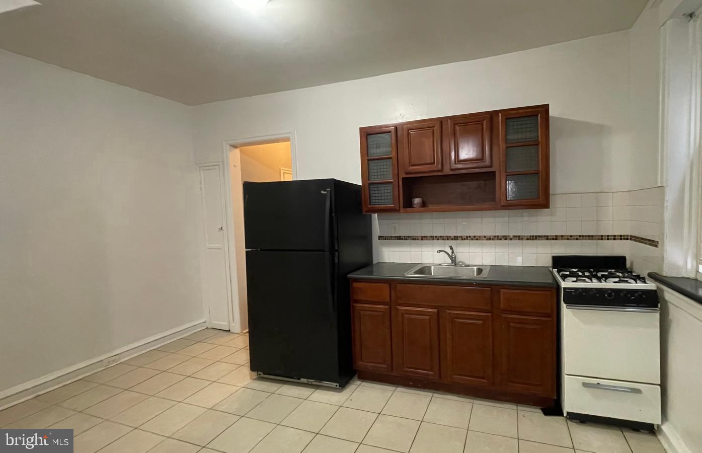 1314 W Rockland St Property Photo 6