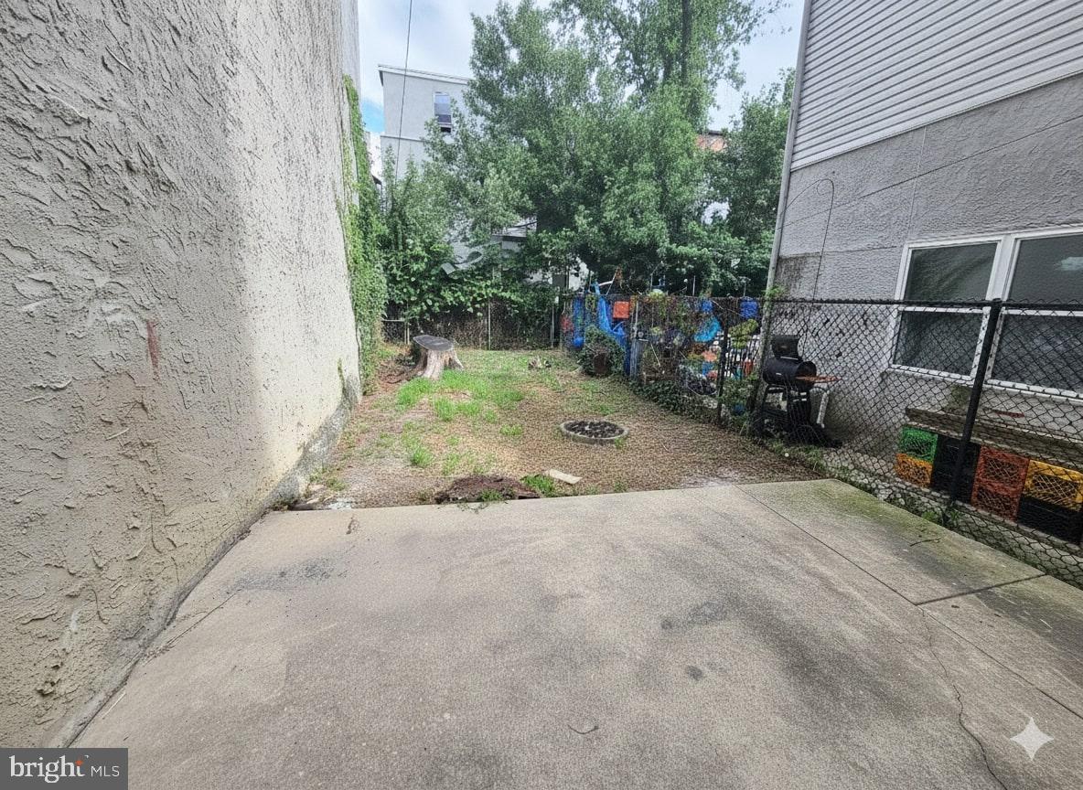 1519 N Bouvier St Property Photo 25